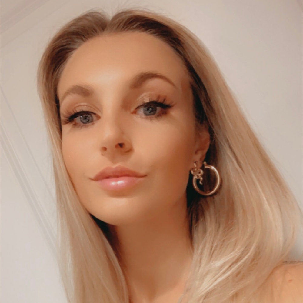 Meet your Posher, Paige